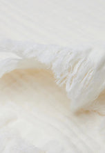 Afbeelding in Gallery-weergave laden, Hydrofiele deken 75x100cm met fringe in meerdere kleuren