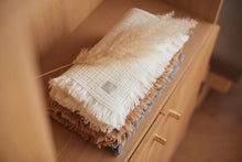Afbeelding in Gallery-weergave laden, Hydrofiele deken 75x100cm met fringe in meerdere kleuren