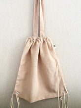 Afbeelding in Gallery-weergave laden, BEIGE turnzak (handvaten) met borduring