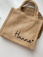 Afbeelding in Gallery-weergave laden, Mini jute tas met bedrukking
