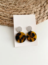 Afbeelding in Gallery-weergave laden, Katharina
