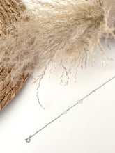 Afbeelding in Gallery-weergave laden, Zilveren armband - hartjes
