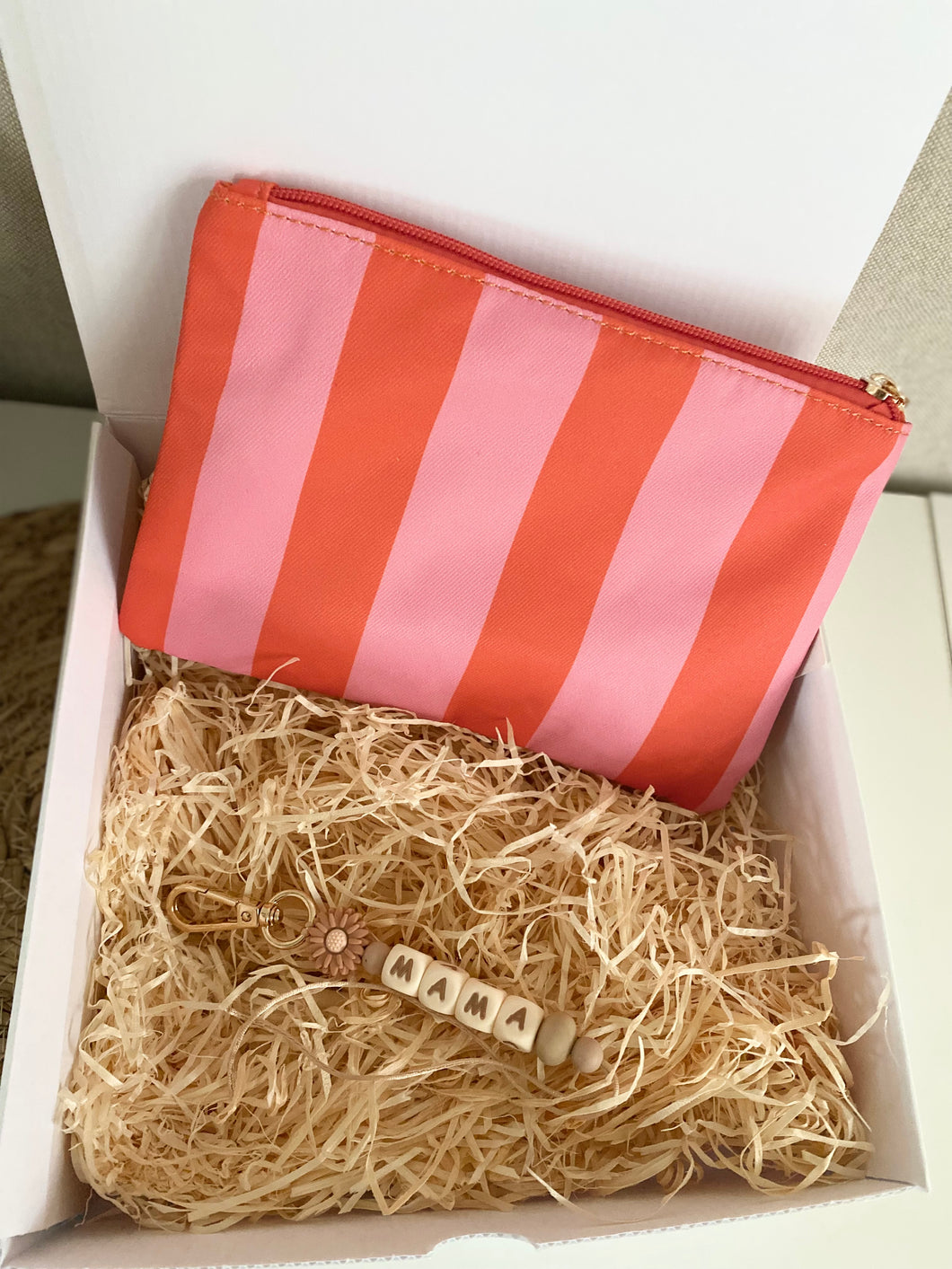 Gelukbox: roze toilettas met sleutelhanger