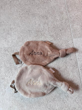 Afbeelding in Gallery-weergave laden, Speendoekje leaf NOUGAT
