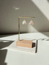 Afbeelding in Gallery-weergave laden, Monika
