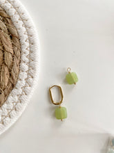 Afbeelding in Gallery-weergave laden, Lime green bedel
