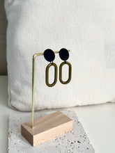Afbeelding in Gallery-weergave laden, Delphine
