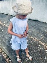 Afbeelding in Gallery-weergave laden, Kinder zomerhoedjes met borduring
