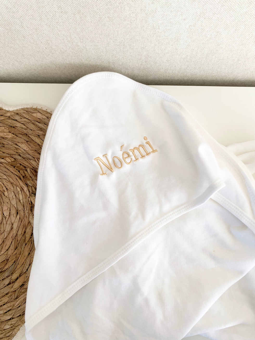Katoen badcape met naam- WIT