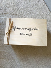 Afbeelding in Gallery-weergave laden, Gelukbox naamtrui met herinneringendoos
