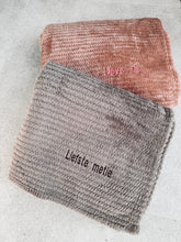 Afbeelding in Gallery-weergave laden, Volwassene fleecedeken met naam
