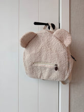 Afbeelding in Gallery-weergave laden, Rugzakje met borduring in 3 kleuren
