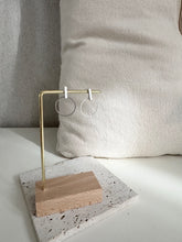 Afbeelding in Gallery-weergave laden, Tori
