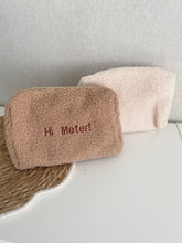 Afbeelding in Gallery-weergave laden, Teddy toilettas met sleutelhanger
