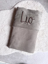 Afbeelding in Gallery-weergave laden, Deken Wieg 75x100cm Basic Knit OLIVE GREEN FLEECE
