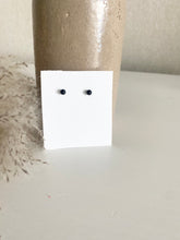 Afbeelding in Gallery-weergave laden, Tine
