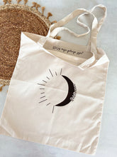Afbeelding in Gallery-weergave laden, Totebag in verschillende kleuren met bedrukking

