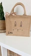Afbeelding in Gallery-weergave laden, Jute Paaszakje met naam
