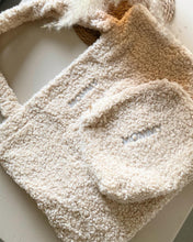 Afbeelding in Gallery-weergave laden, Mommy bag beige (borduring)
