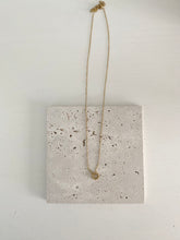 Afbeelding in Gallery-weergave laden, Ketting gedraaide bedel
