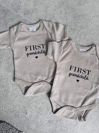 Baby rompertje in verschillende kleuren