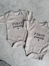 Afbeelding in Gallery-weergave laden, Baby rompertje in verschillende kleuren
