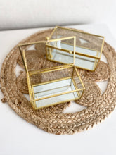 Afbeelding in Gallery-weergave laden, Juwelendoosjes goud in 2 formaten met bedrukking
